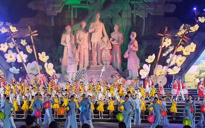 Lễ vinh danh “Thực hành Then của người Tày, Nùng, Thái ở Việt Nam” được UNESCO trao Bằng ghi danh là di sản văn hóa phi vật thể của nhân loại.