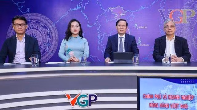 Các khách mời tham dự Tọa đàm. (Ảnh: VGP)