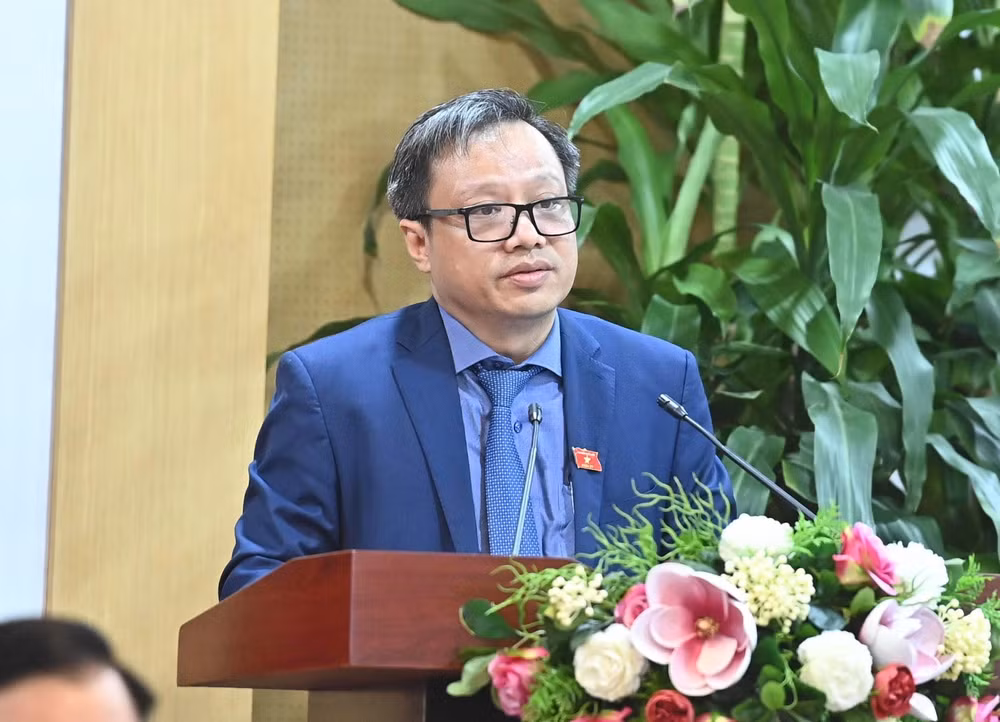 Tại hội nghị, cử tri đã nghe đại biểu Quốc hội Nguyễn Trúc Anh báo cáo về kết quả nội dung kỳ họp thứ tư, Quốc hội khóa XV. Tại hội nghị, cử tri đã nghe đại biểu Quốc hội Nguyễn Trúc Anh báo cáo về kết quả nội dung kỳ họp thứ tư, Quốc hội khóa XV.