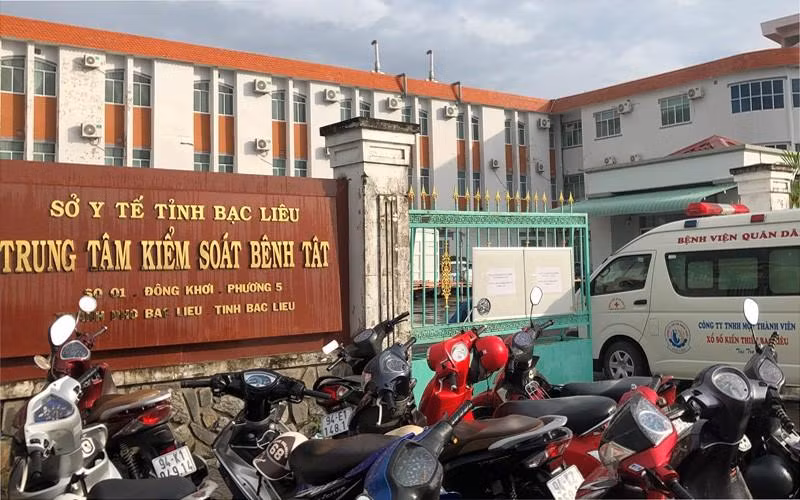 Trụ sở CDC Bạc Liêu - nơi xảy ra nhiều vụ việc sai phạm. (Ảnh: TRỌNG DUY)