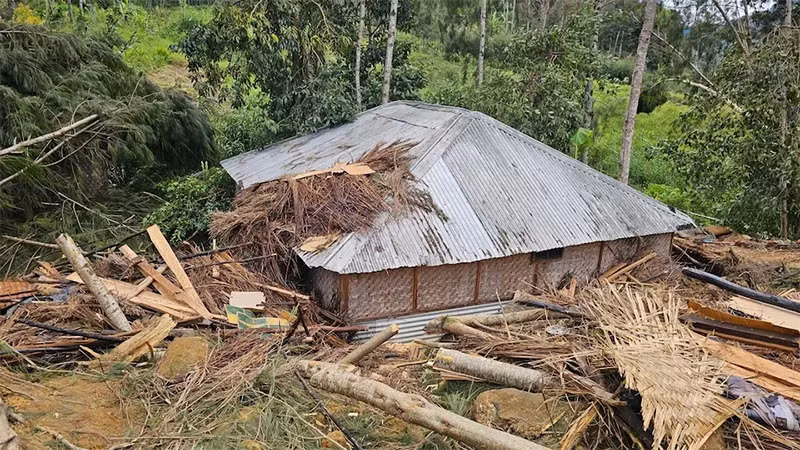 Sạt lở tại Maip Mulitaka, tỉnh Enga, Papua New Guinea, ngày 24/5/2024. (Ảnh: Reuters)
