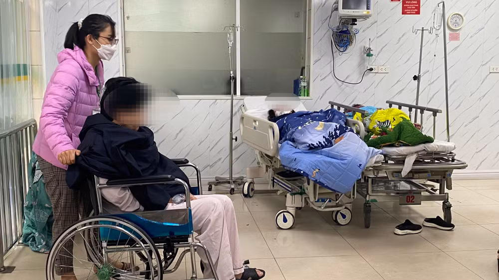Bệnh nhân nhập viện mắc các bệnh lý về hô hấp tăng cao.