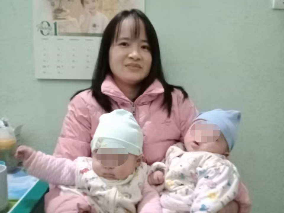 Hạnh phúc nhân đôi của gia đình chị Nguyễn Thị Sương.