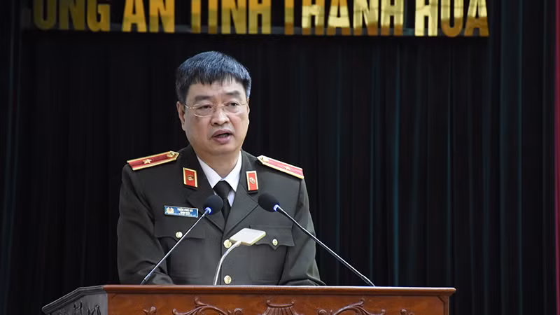 Giám đốc Công an tỉnh Thanh Hóa phát biểu tại hội nghị. Giám đốc Công an tỉnh Thanh Hóa phát biểu tại hội nghị.