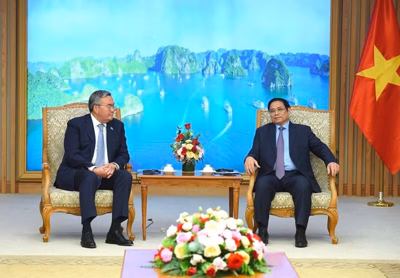 Thủ tướng Phạm Minh Chính tiếp Phó Thủ tướng, Bộ trưởng Ngoại giao Kazakhstan Mukhtar Tileuberdi. (Ảnh: TRẦN HẢI) Thủ tướng Phạm Minh Chính tiếp Phó Thủ tướng, Bộ trưởng Ngoại giao Kazakhstan Mukhtar Tileuberdi. (Ảnh: TRẦN HẢI)