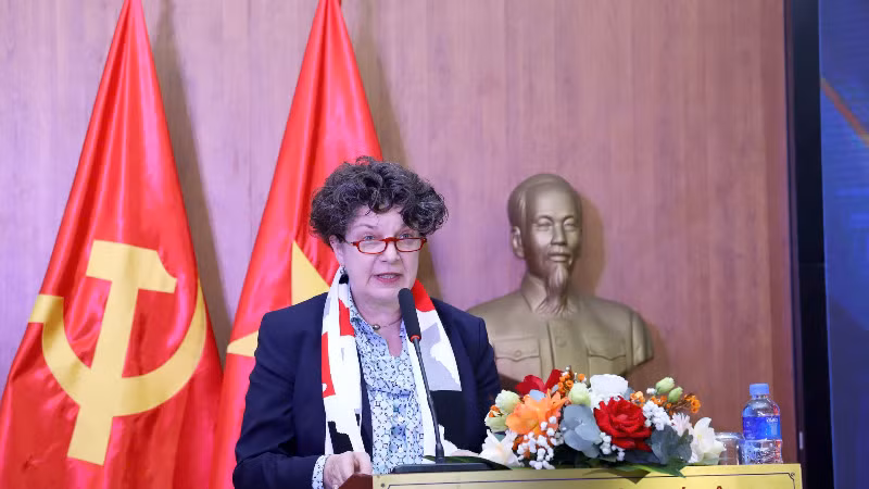 Bà Helga Margarete Barth - Đại sứ Đặc mệnh toàn quyền CHLB Đức tại Việt Nam.