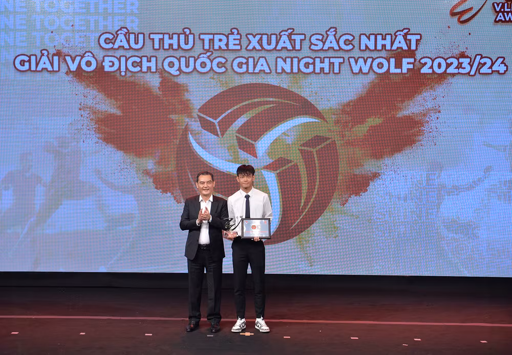 Bùi Vĩ Hào là cầu thủ trẻ xuất sắc nhất V.League 1.