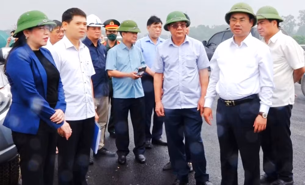 Lãnh đạo tỉnh Thái Nguyên thường xuyên bám sát cơ sở để chỉ đạo giải quyết khó khăn, vướng mắc, tránh hiện tượng đùn đẩy, né tránh công việc của sở, ngành.