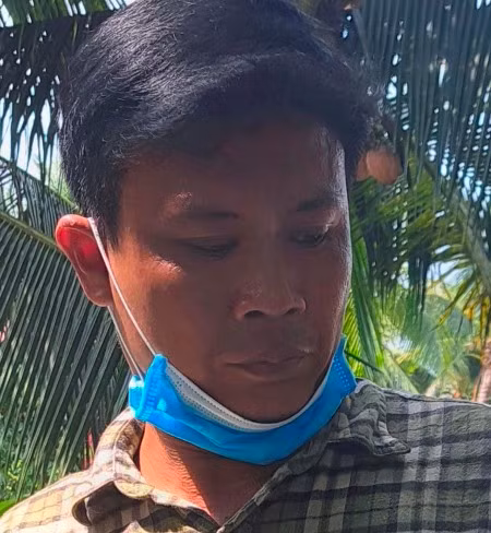 Võ Văn Phúc lúc bị lực lượng công an phát hiện và mời làm việc.
