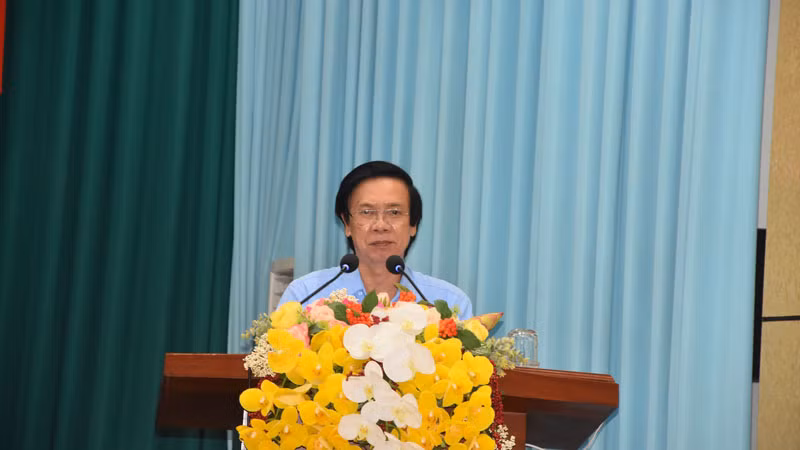 Đồng chí Nguyễn Văn Danh phát biểu tại hội nghị. Đồng chí Nguyễn Văn Danh phát biểu tại hội nghị.