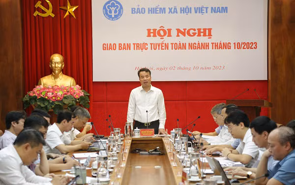 Tổng Giám đốc Bảo hiểm xã hội Việt Nam Nguyễn Thế Mạnh phát biểu tại hội nghị. (Ảnh: TÂM TRUNG)