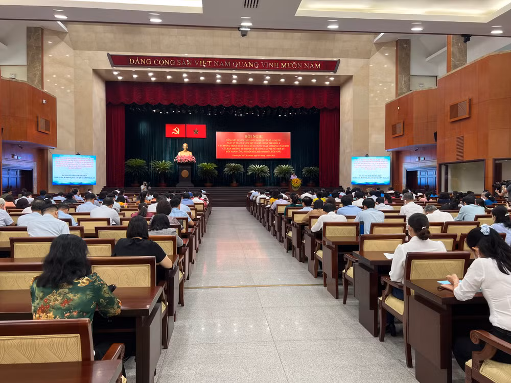 Quang cảnh hội nghị.