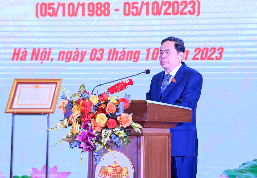 Phó Chủ tịch Thường trực Quốc hội Trần Thanh Mẫn phát biểu chúc mừng Báo Đại biểu Nhân dân.