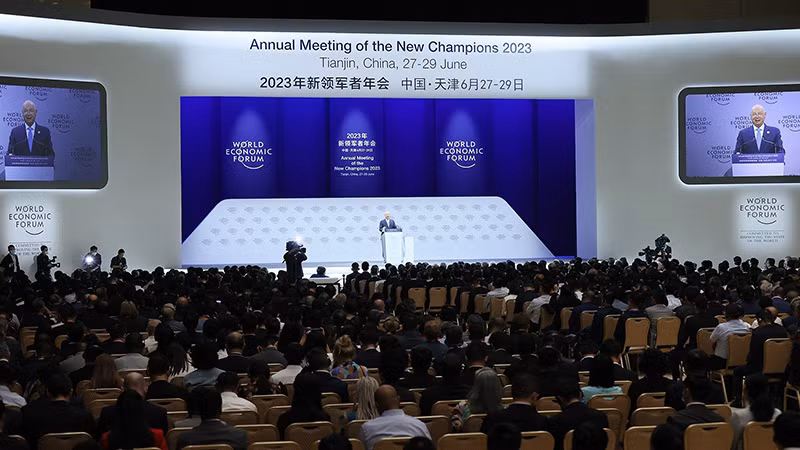 Nhà sáng lập kiêm Chủ tịch điều hành WEF Klaus Schwab. Nhà sáng lập kiêm Chủ tịch điều hành WEF Klaus Schwab.