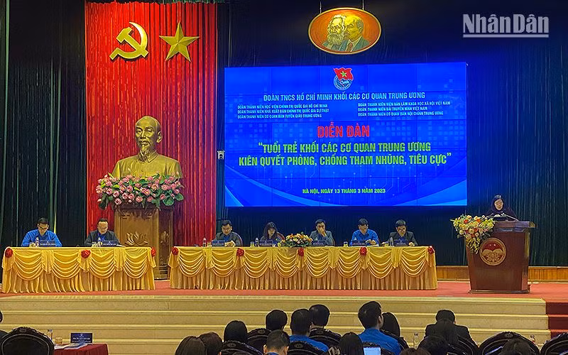 Toàn cảnh Diễn đàn.