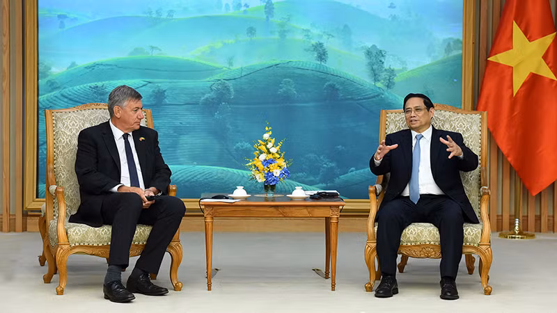 Thủ tướng Phạm Minh Chính tiếp ông Jan Jambon, Bộ trưởng-Thủ hiến vùng Flanders, Vương quốc Bỉ. (Ảnh: TRẦN HẢI)
