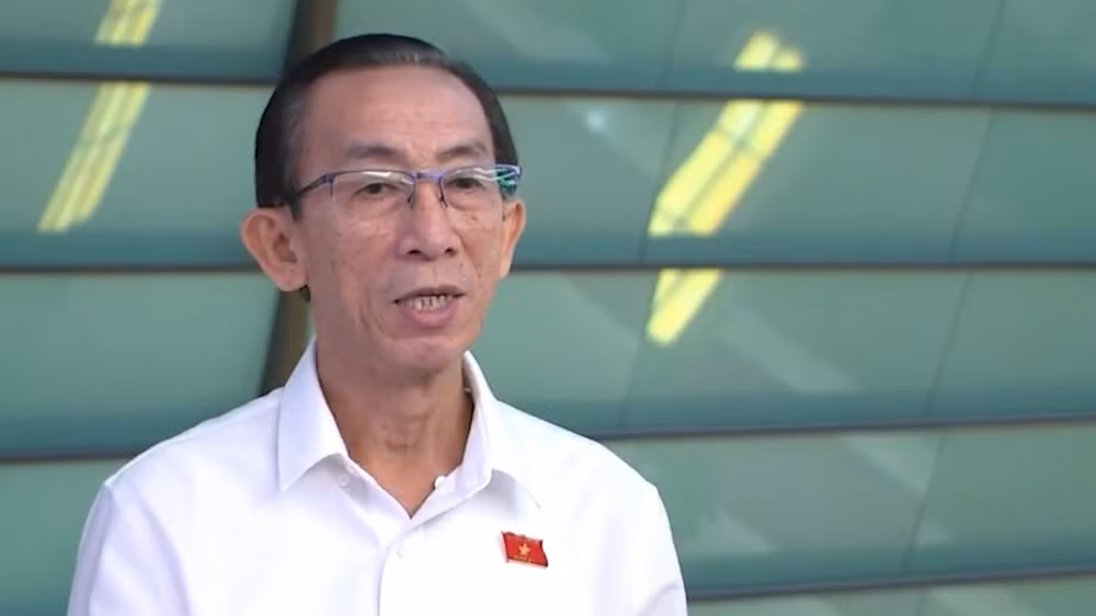 Đại biểu Quốc hội Trần Hoàng Ngân - Đoàn đại biểu Quốc hội Thành phố Hồ Chí Minh. (Ảnh: TRUNG HƯNG) Đại biểu Quốc hội Trần Hoàng Ngân - Đoàn đại biểu Quốc hội Thành phố Hồ Chí Minh. (Ảnh: TRUNG HƯNG)