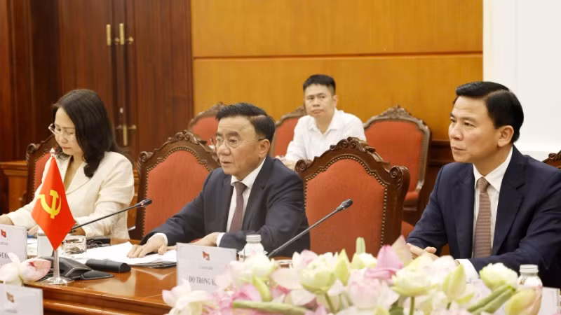 Thường trực Ban Bí thư Trần Cẩm Tú phát biểu. (Ảnh: Cổng thông tin điện tử Chính phủ) Thường trực Ban Bí thư Trần Cẩm Tú phát biểu. (Ảnh: Cổng thông tin điện tử Chính phủ)