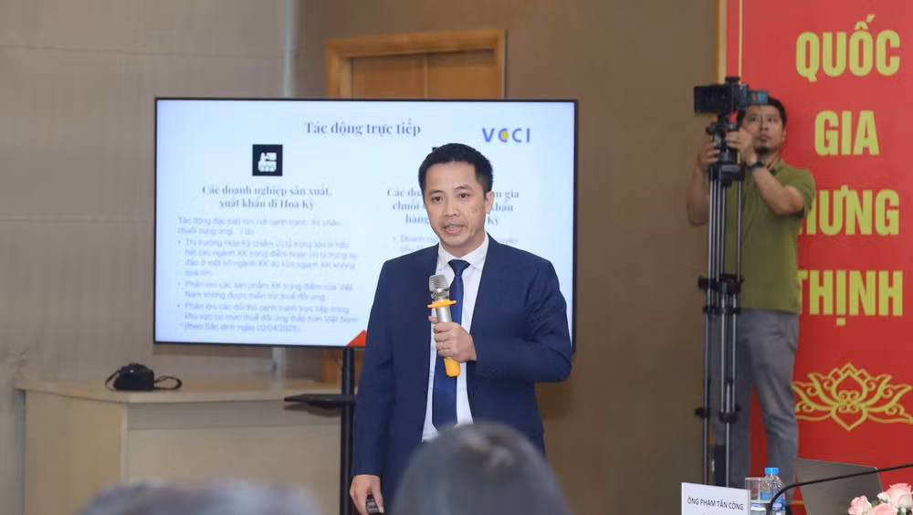 Ông Đậu Anh Tuấn, Phó Tổng Thư ký, Trưởng Ban pháp chế VCCI. Ông Đậu Anh Tuấn, Phó Tổng Thư ký, Trưởng Ban pháp chế VCCI.