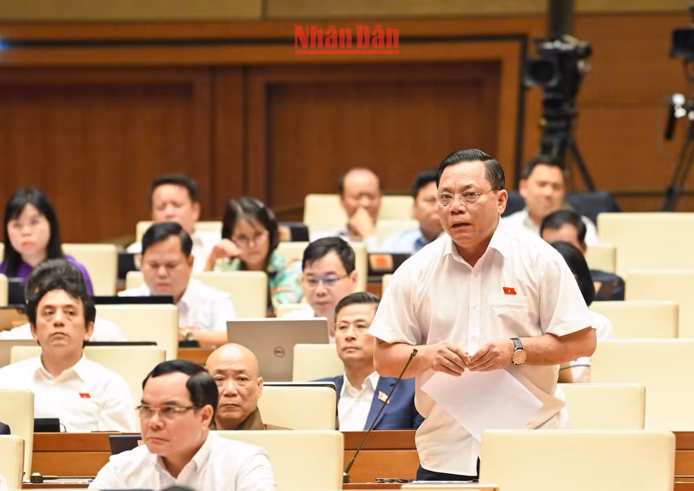 Giám đốc Công an thành phố Hà Nội, đại biểu Quốc hội Nguyễn Hải Trung. (Ảnh: DUY LINH)