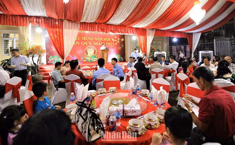 Tết cộng đồng chào Xuân Quý Mão tổ chức tại Tổng Lãnh sự quán Việt Nam. (Ảnh: NGUYỄN HIỆP)