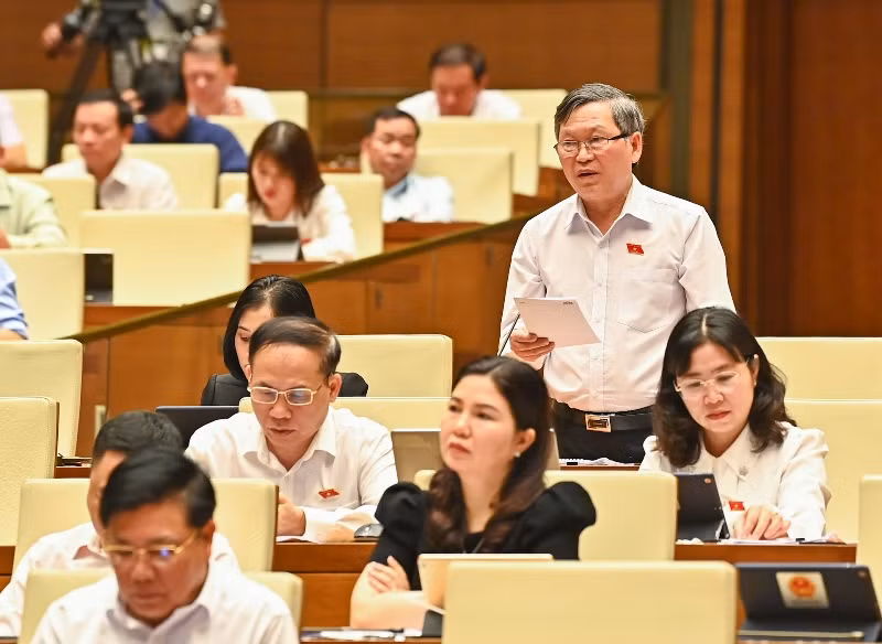 Đại biểu Tô Văn Tám - Đoàn đại biểu Quốc hội tỉnh Kon Tum. (Ảnh: DUY LINH)