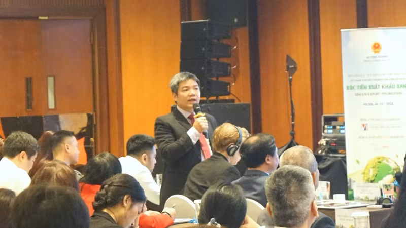 Ông Nguyễn Bá Hùng, chuyên gia kinh tế trưởng Ngân hàng Phát triển châu Á (ADB) tại Việt Nam. (Ảnh: TRUNG HƯNG)