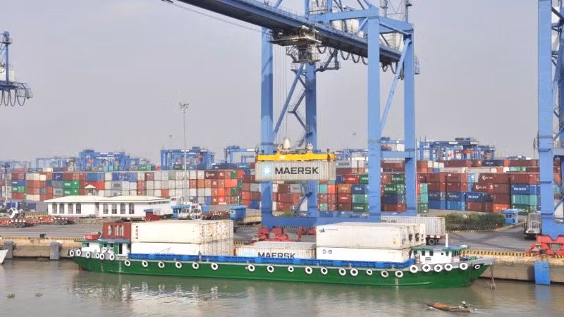 Chuyển đổi xanh sẽ giúp doanh nghiệp logistics nâng cao sức cạnh tranh. Chuyển đổi xanh sẽ giúp doanh nghiệp logistics nâng cao sức cạnh tranh.