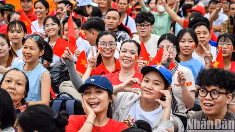 Việt Nam đổi mới sau 50 năm thống nhất đất nước. (Ảnh minh họa: BÁO NHÂN DÂN)