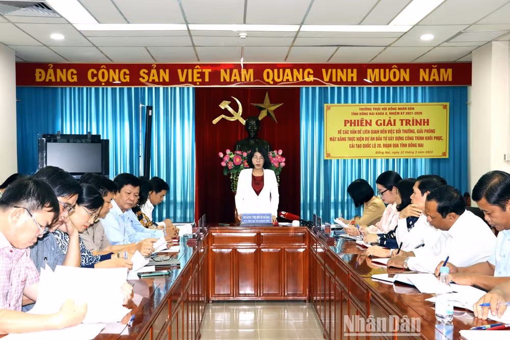 Quang cảnh phiên giải trình giữa 2 kỳ họp năm 2023 của Hội đồng nhân dân tỉnh Đồng Nai.