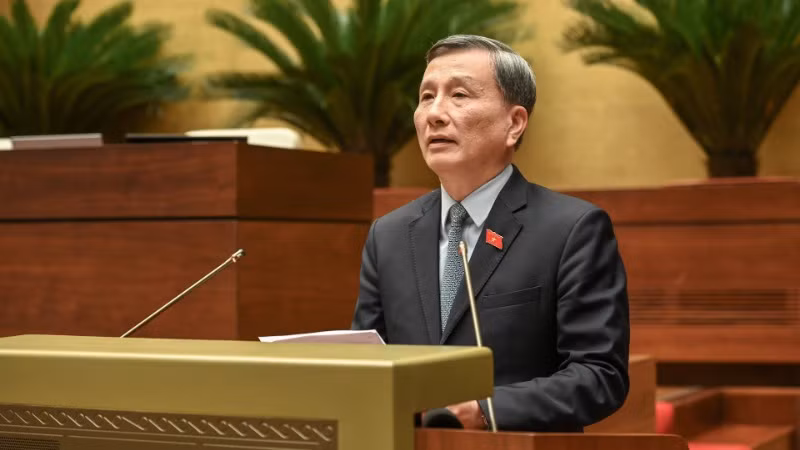 Chủ nhiệm Ủy ban Khoa học, Công nghệ và Môi trường của Quốc hội Lê Quang Huy trình bày báo cáo thẩm tra. (Ảnh: BÙI GIANG) Chủ nhiệm Ủy ban Khoa học, Công nghệ và Môi trường của Quốc hội Lê Quang Huy trình bày báo cáo thẩm tra. (Ảnh: BÙI GIANG)
