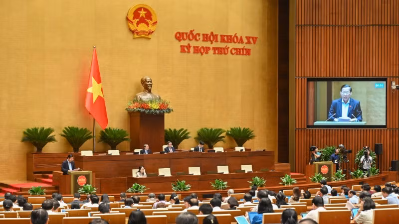 Quang cảnh phiên họp. (Ảnh: BÙI GIANG)
