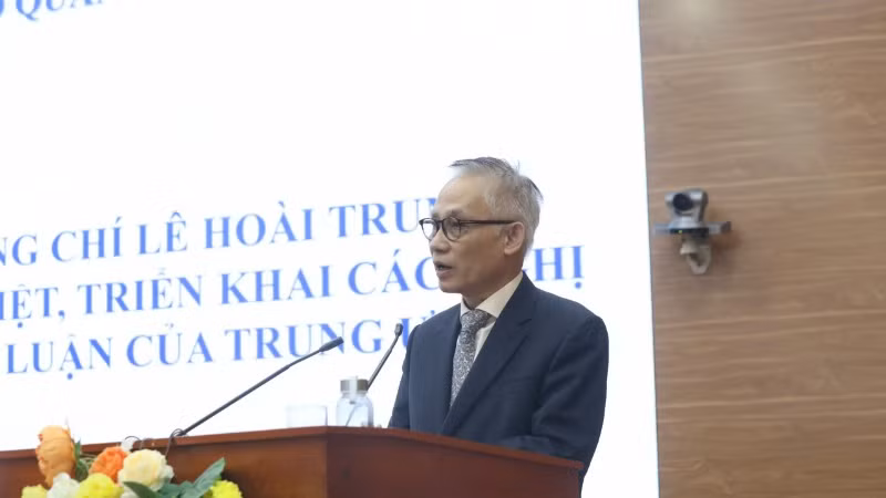 Đồng chí Lê Hoài Trung phát biểu tại hội nghị. Đồng chí Lê Hoài Trung phát biểu tại hội nghị.