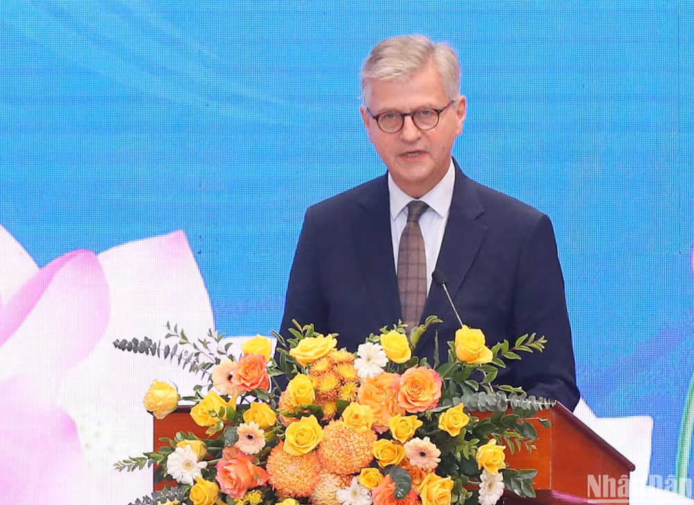 Phó Tổng Thư ký Liên hợp quốc Jean-Pierre Lacroix phát biểu tại hội nghị.