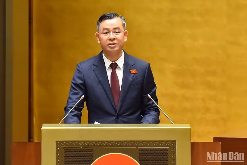 Tổng Kiểm toán Nhà nước Ngô Văn Tuấn báo cáo kiểm toán quyết toán ngân sách nhà nước năm 2021. (Ảnh: THỦY NGUYÊN) Tổng Kiểm toán Nhà nước Ngô Văn Tuấn báo cáo kiểm toán quyết toán ngân sách nhà nước năm 2021. (Ảnh: THỦY NGUYÊN)
