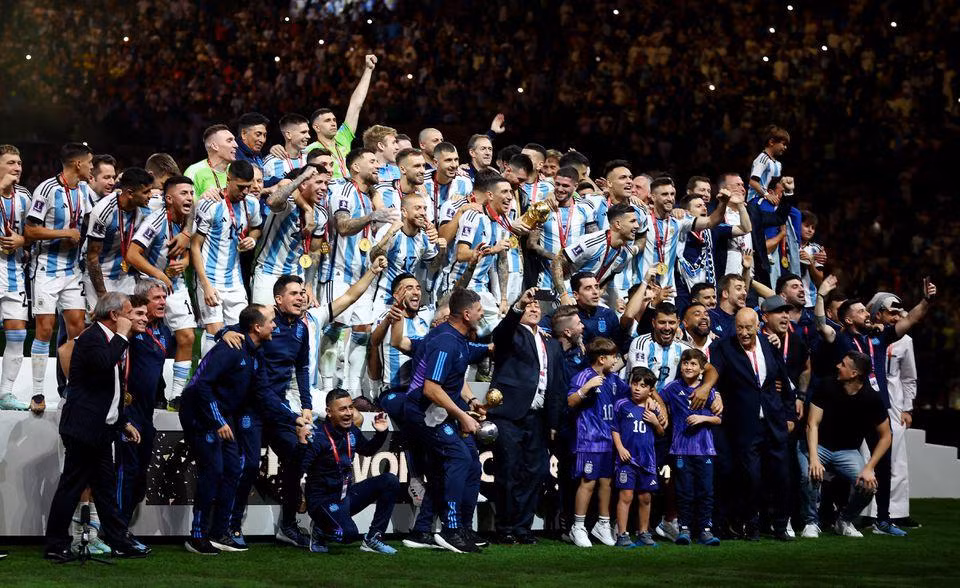 Argentina ăn mừng chức vô địch World Cup lần đầu tiên kể từ năm 1986. (Ảnh: Reuters) Argentina ăn mừng chức vô địch World Cup lần đầu tiên kể từ năm 1986. (Ảnh: Reuters)