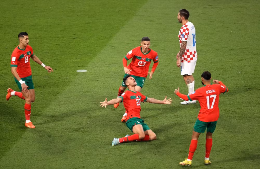 Dari ăn mừng bàn thắng đầu tiên trong màu áo tuyển quốc gia Maroc. (Ảnh: FIFA)