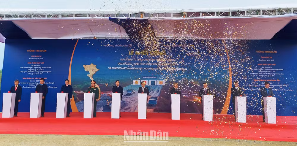 Quảng Bình khởi công dự án cao tốc bắc-nam đoạn Bùng-Vạn Ninh