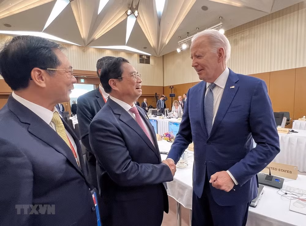Thủ tướng Phạm Minh Chính gặp Tổng thống Hoa Kỳ Joe Biden. (Ảnh: TTXVN) Thủ tướng Phạm Minh Chính gặp Tổng thống Hoa Kỳ Joe Biden. (Ảnh: TTXVN)