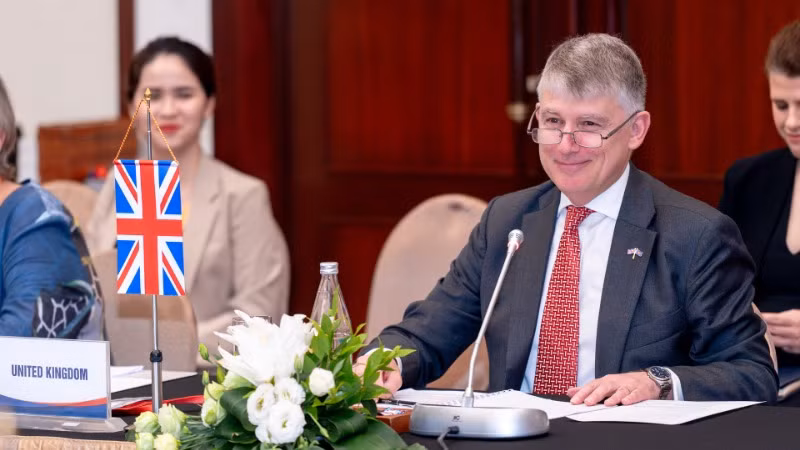 Ông Owen Jenkins, Trưởng SOM ASEAN Vương quốc Anh. (Ảnh: Bộ Ngoại giao)