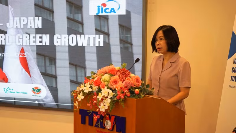 Tổng Giám đốc Thông tấn xã Việt Nam Vũ Việt Trang phát biểu tại hội thảo. (Ảnh: TRUNG HƯNG) Tổng Giám đốc Thông tấn xã Việt Nam Vũ Việt Trang phát biểu tại hội thảo. (Ảnh: TRUNG HƯNG)