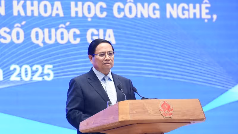 Thủ tướng Phạm Minh Chính phát biểu ý kiến tại buổi đối thoại. (Ảnh: TRẦN HẢI) Thủ tướng Phạm Minh Chính phát biểu ý kiến tại buổi đối thoại. (Ảnh: TRẦN HẢI)