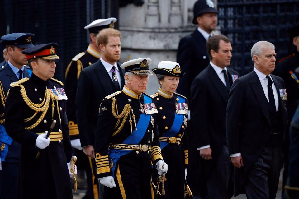 Vua Charles III cùng các thành viên cấp cao hoàng gia Anh có mặt tại lễ tang Nữ hoàng Elizabeth II, London, Anh, ngày 19/9/2022. (Ảnh: Reuters)