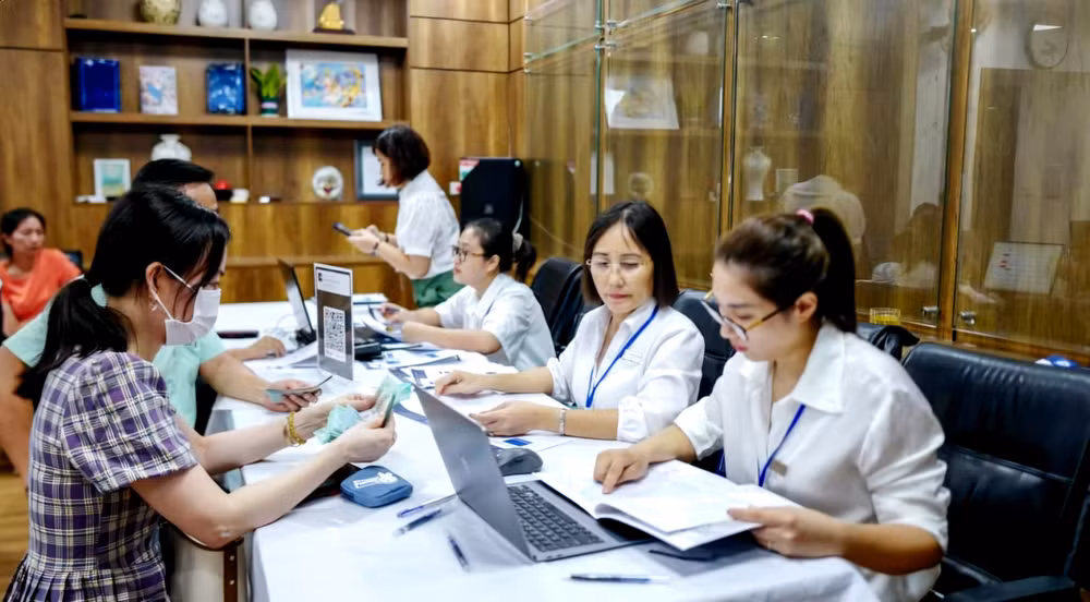 Quy trình nhập học tiện lợi, giúp phụ huynh tiết kiệm thời gian.