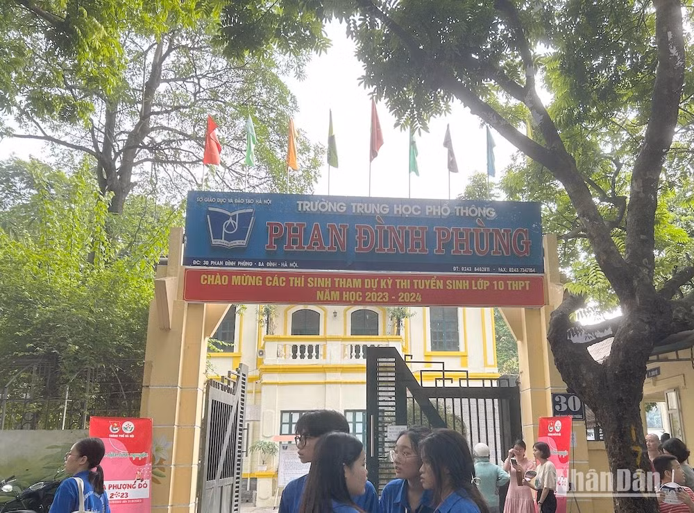 Gợi ý lời giải đề thi Ngữ văn tuyển sinh vào lớp 10 của Hà Nội