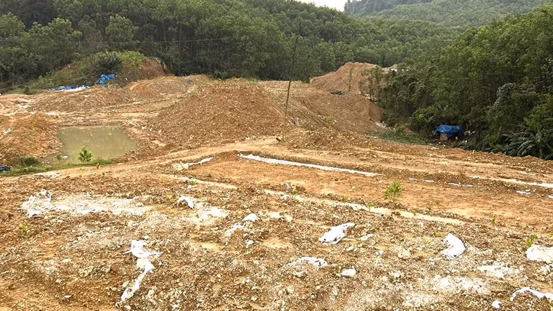 Khu vực khai thác vàng trái phép ở xã Tam Lãnh, huyện Phú Ninh, tỉnh Quảng Nam.