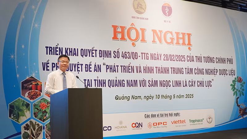 Phó Thủ tướng Chính phủ Lê Thành Long phát biểu chỉ đạo tại hội nghị. Phó Thủ tướng Chính phủ Lê Thành Long phát biểu chỉ đạo tại hội nghị.