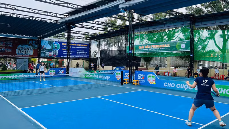 Các trận đấu ở Giải Pickleball – Tranh Cúp Trimico năm 2025 diễn ra sôi nổi. Các trận đấu ở Giải Pickleball – Tranh Cúp Trimico năm 2025 diễn ra sôi nổi.