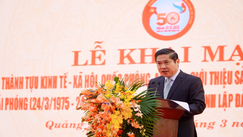 Phó Chủ tịch Thường trực Ủy ban nhân dân tỉnh Quảng Nam Phan Thái Bình phát biểu tại Triển lãm, trưng bày các thành tựu kinh tế-xã hội, quốc phòng-an ninh và giới thiệu sản phẩm đặc trưng, sản phẩm OCOP.