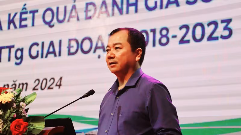 Ông Trần Đình Luân, Cục trưởng Cục Thuỷ sản nhận định, vấn đề tăng năng suất và sản lượng phải song hành cùng lợi nhuận của người nuôi và doanh nghiệp. Ông Trần Đình Luân, Cục trưởng Cục Thuỷ sản nhận định, vấn đề tăng năng suất và sản lượng phải song hành cùng lợi nhuận của người nuôi và doanh nghiệp.